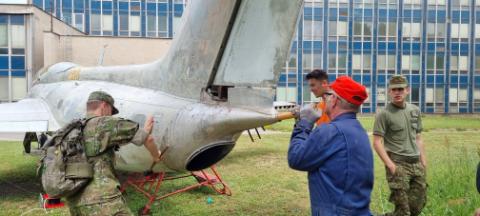 Aero L-29 Delfín