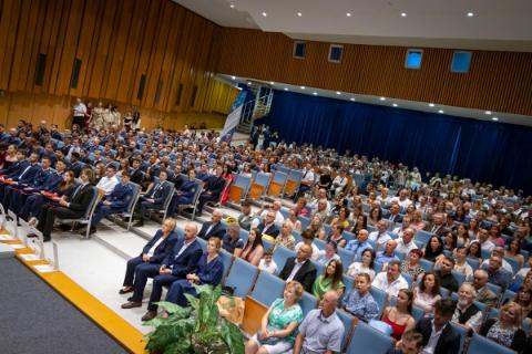 Slávnostné promócie absolventov bakalárskeho štúdia