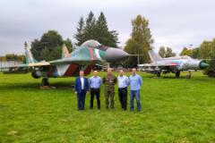 Zástupcovia Leteckej fakulty TUKE navštívili Veliteľstvo Vzdušných síl OS SR