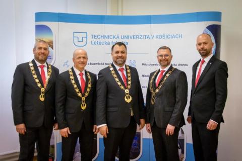 Inaugurácia dekana